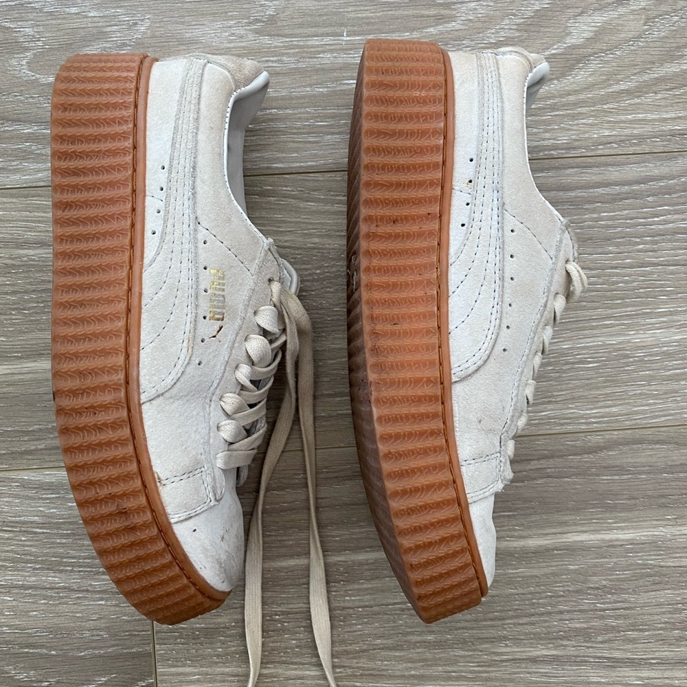FENTY PUMA Originals in Beige
